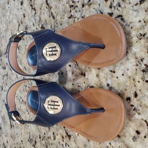 Tommy Hilfiger thong sandals sz 8